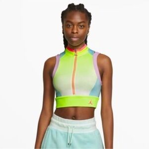 New Item‼️‼️🥇offer being accepted Jordan Heatwave Women’s Printed Crop Top
